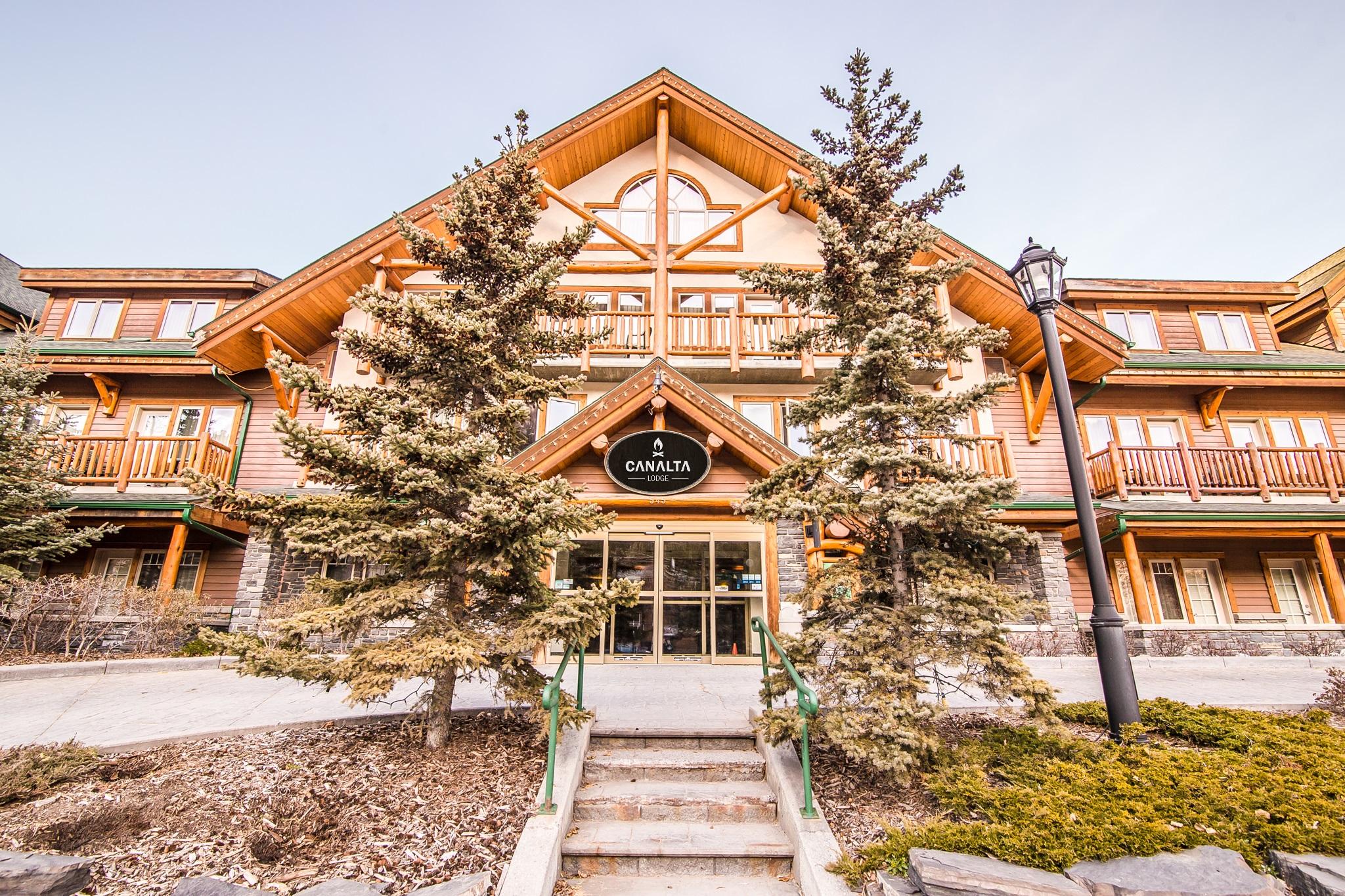 Canalta Lodge Banff Exterior photo